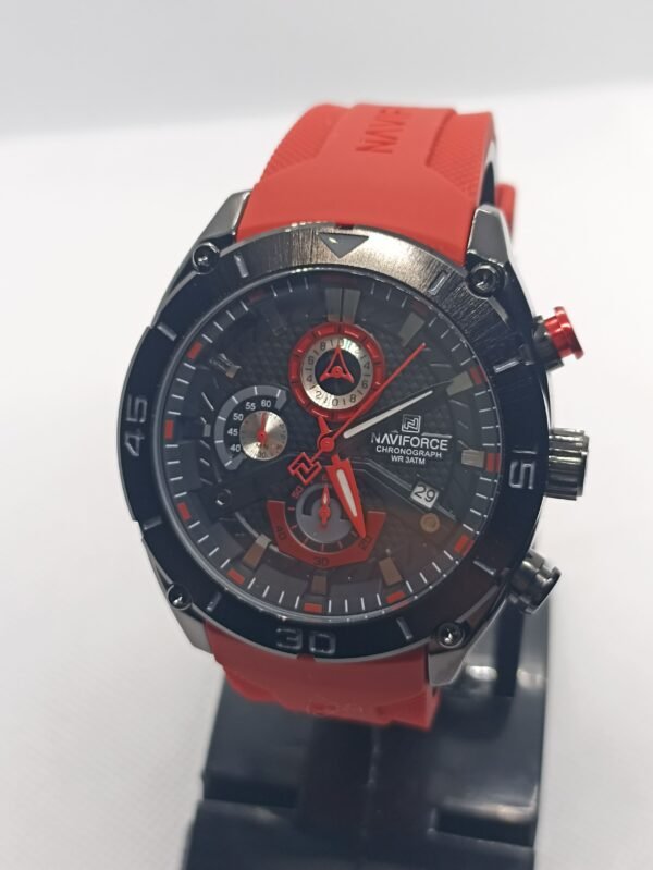 NAVIFORCE 8038 ROUGE FOND NOIR